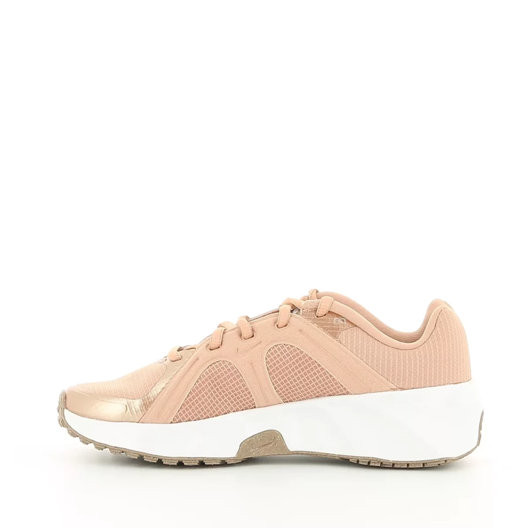 Image (4) de la chaussures Nike - Baskets Rose en Multi-Matières