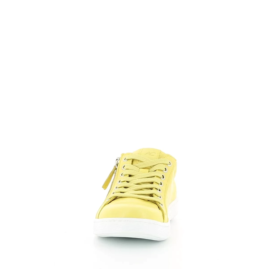 Image (5) de la chaussures Andrea Conti - Baskets Jaune en Cuir
