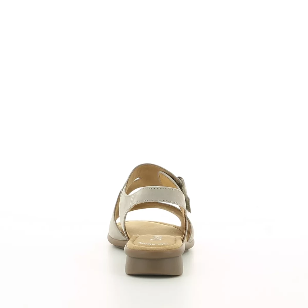 Image (3) de la chaussures Gabor - Sandales et Nu-Pieds Taupe en Cuir nubuck