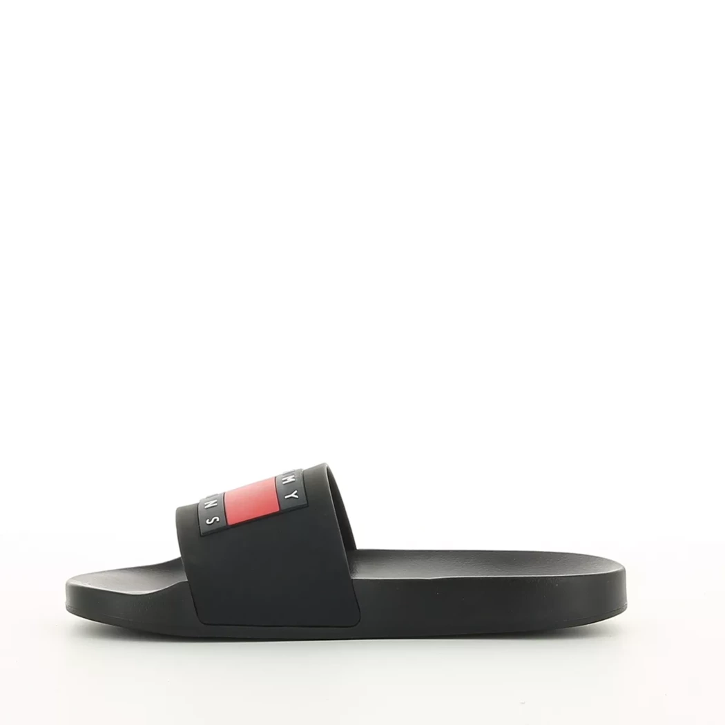 Image (4) de la chaussures Tommy Hilfiger - Tongs et Plage Noir en Caoutchouc