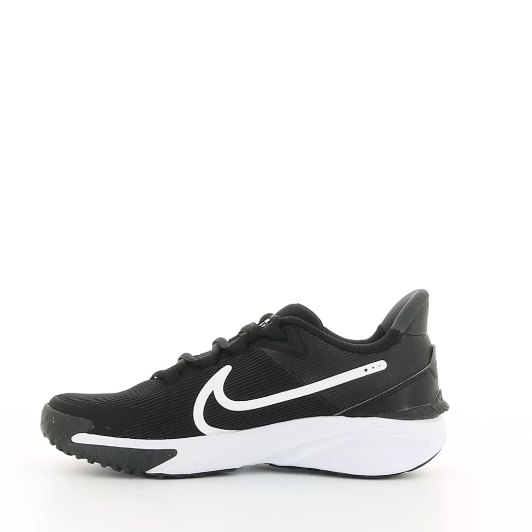 Image (4) de la chaussures Nike - Baskets Noir en Textile