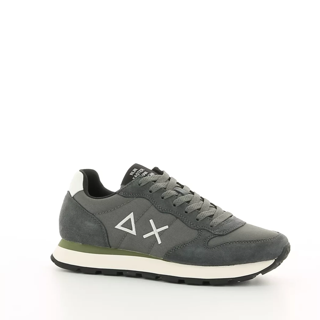 Image (1) de la chaussures Sun68 - Baskets Gris en Cuir nubuck