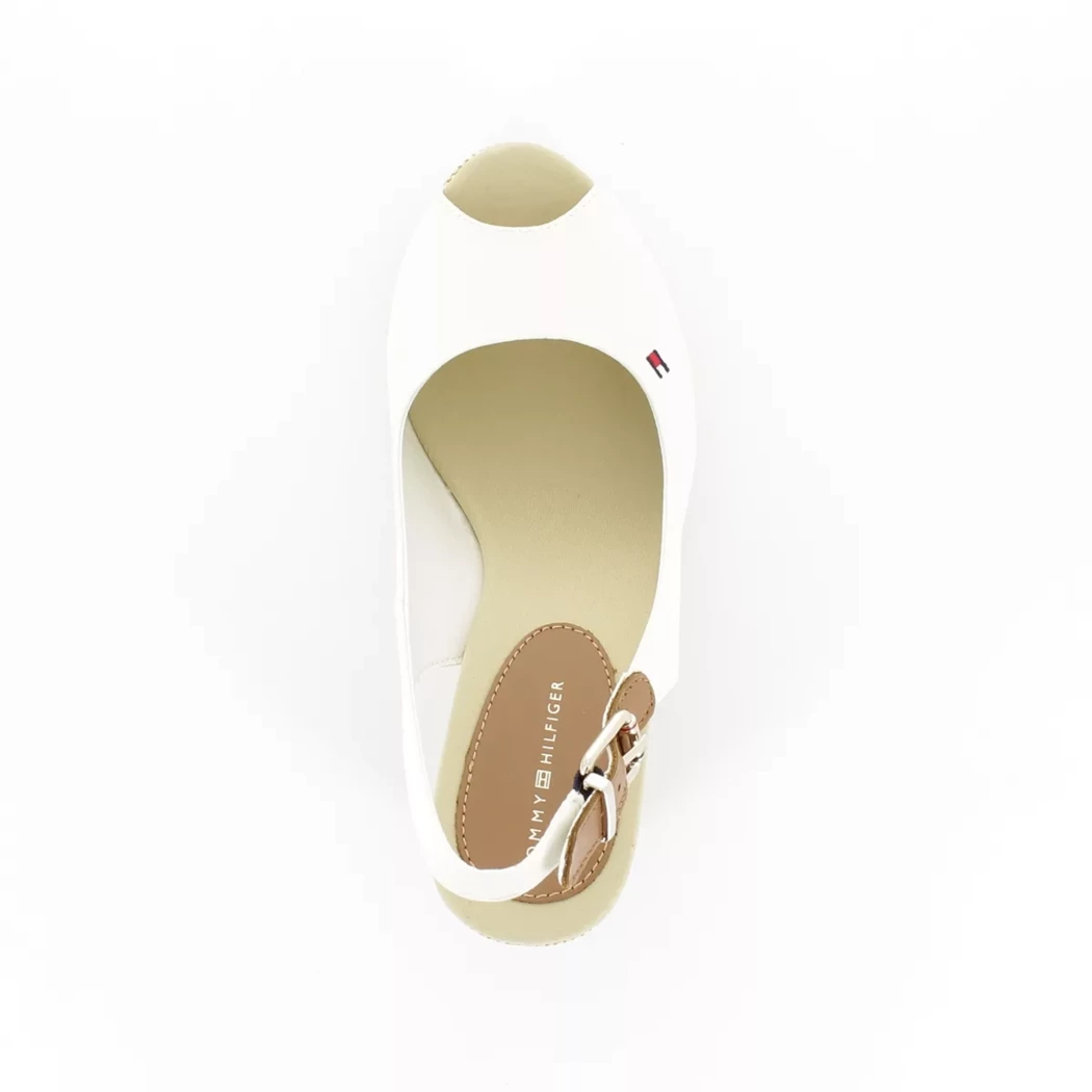 Image (6) de la chaussures Tommy Hilfiger - Sandales et Nu-Pieds Blanc en Textile