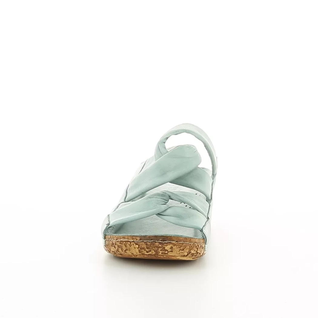 Image (5) de la chaussures Karyoka - Mules et Sabots Bleu en Cuir
