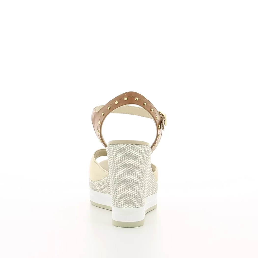 Image (3) de la chaussures Nero Giardini - Sandales et Nu-Pieds Or / Bronze / Platine en Cuir