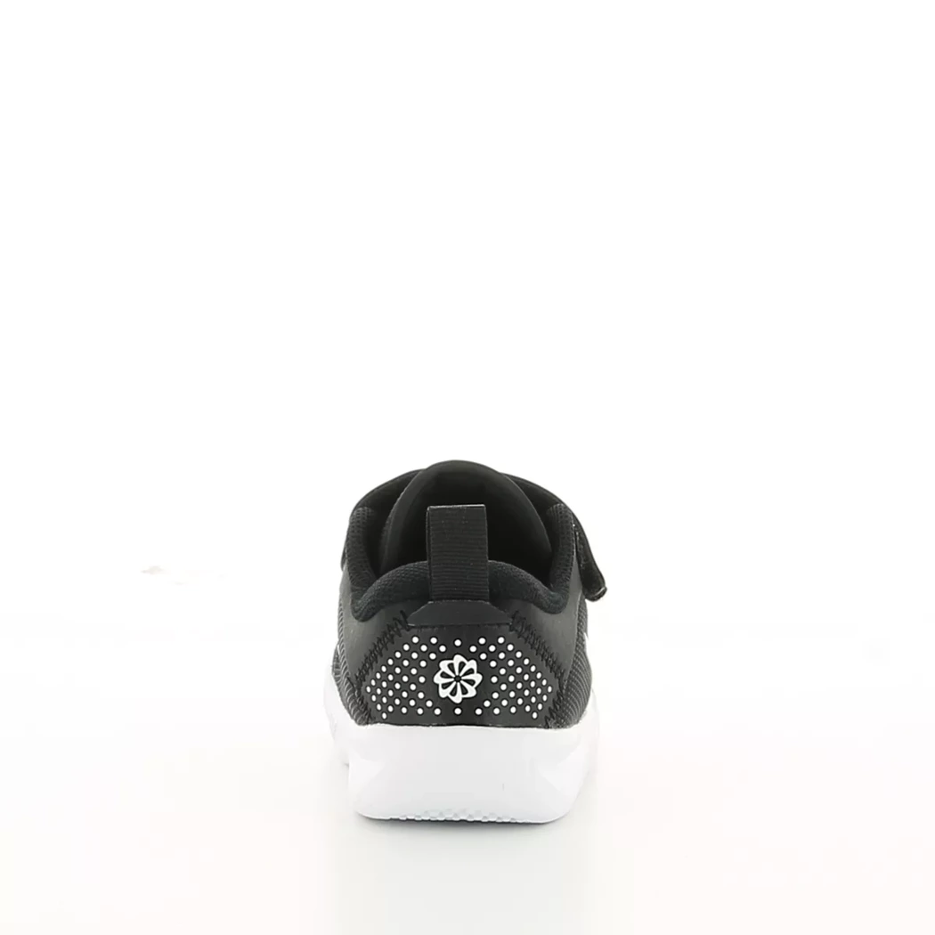 Image (3) de la chaussures Nike - Baskets Noir en Textile