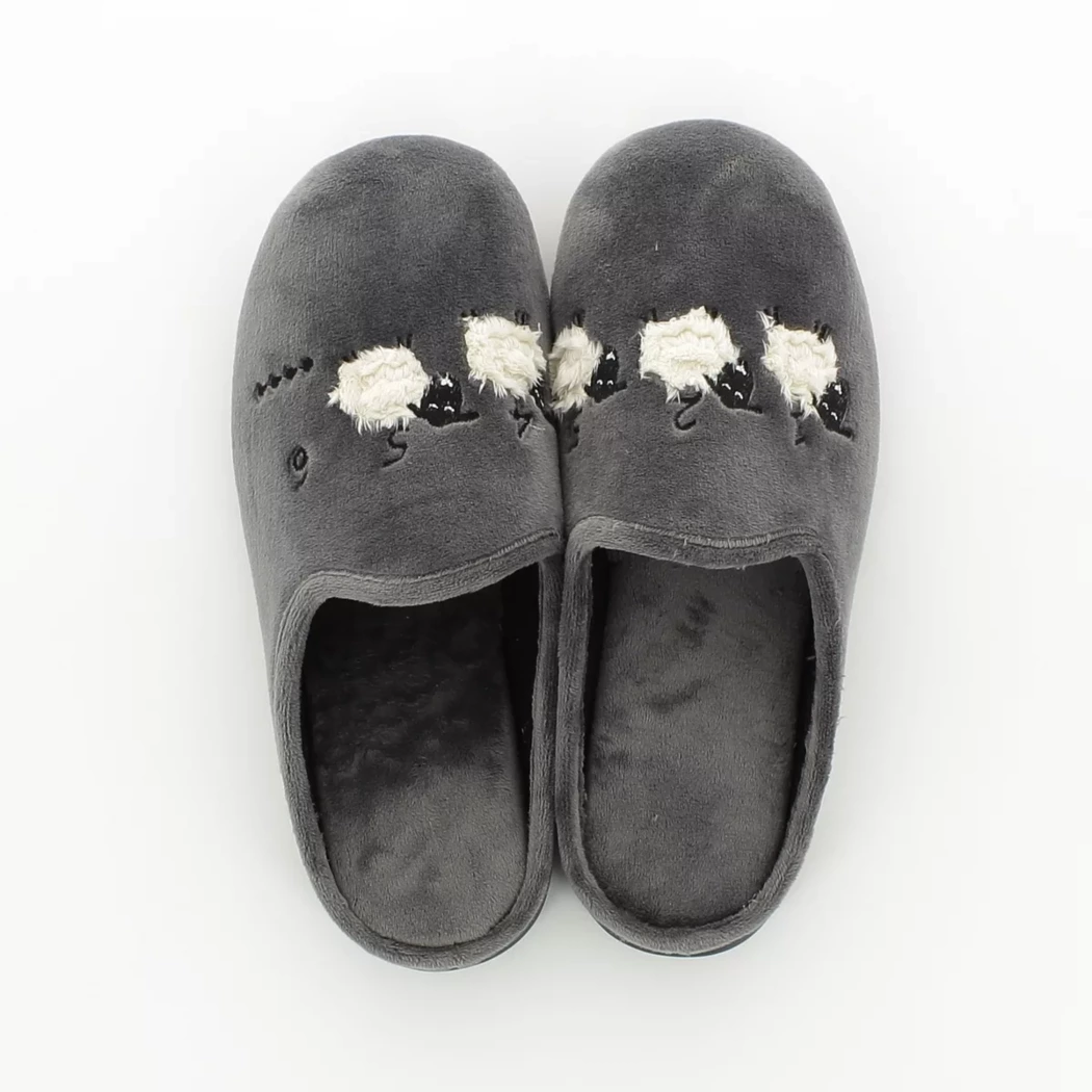 Image (6) de la chaussures La Maison de l'Espadrille - Pantoufles et Chaussons Gris en Textile