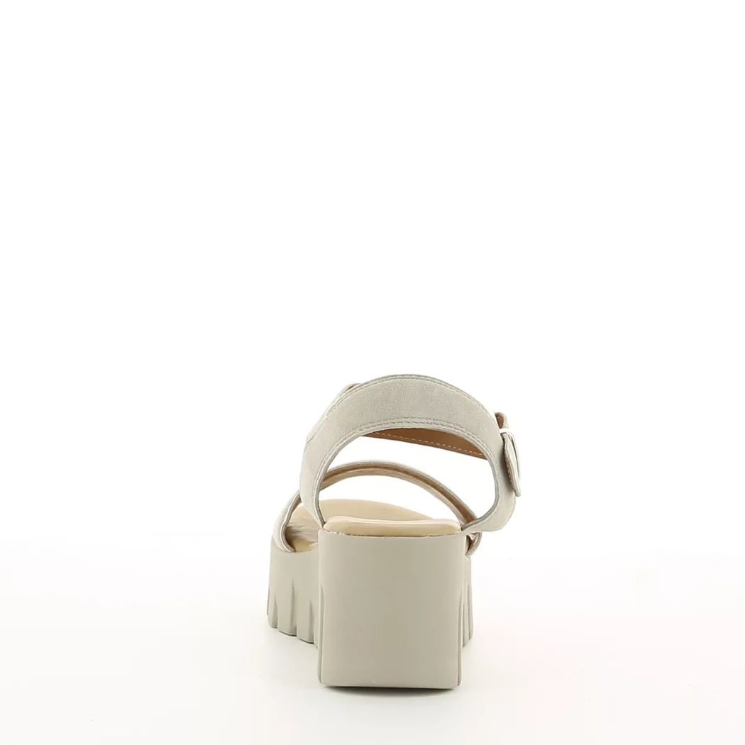 Image (3) de la chaussures Tamaris - Sandales et Nu-Pieds Taupe en Cuir
