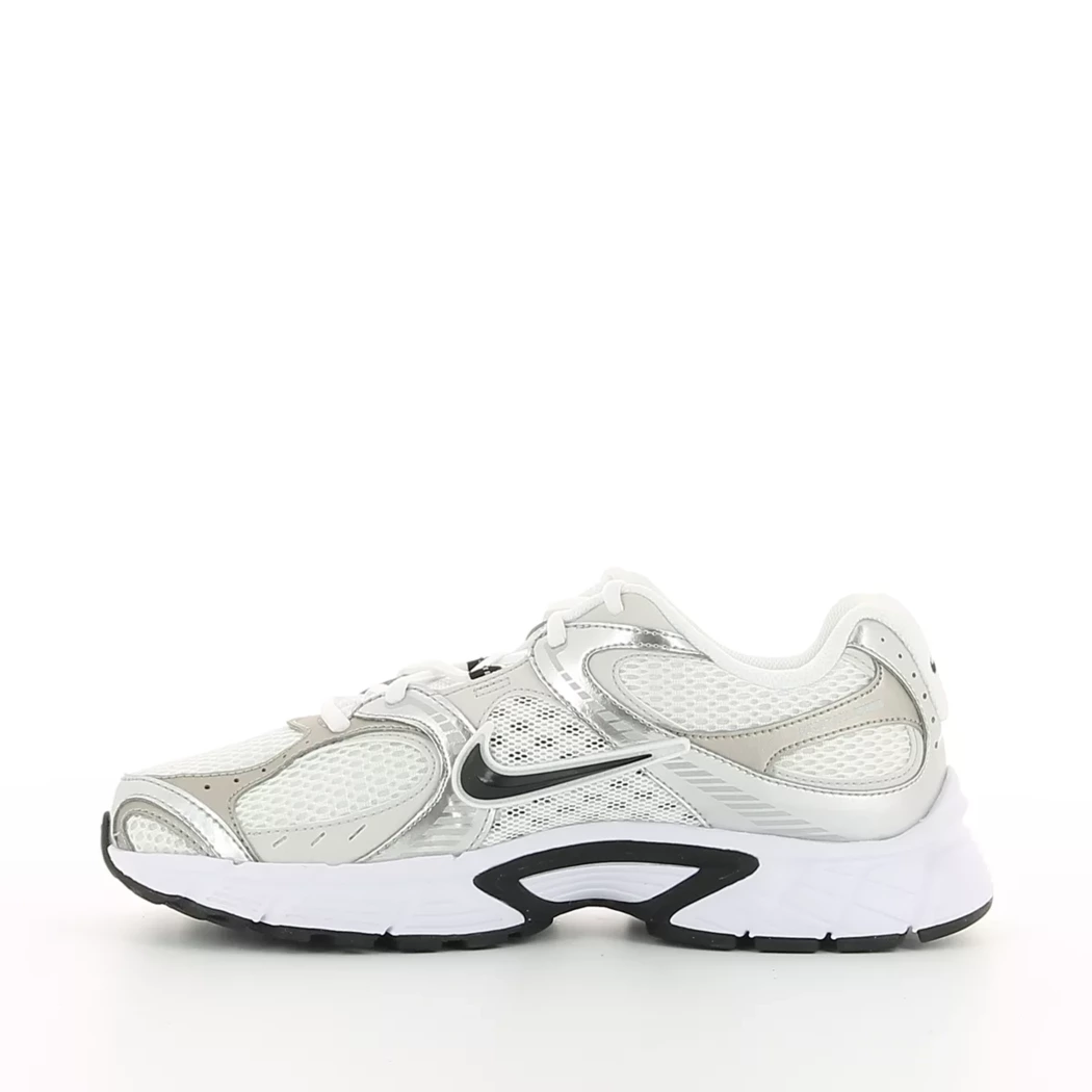 Image (4) de la chaussures Nike - Baskets Blanc en Multi-Matières