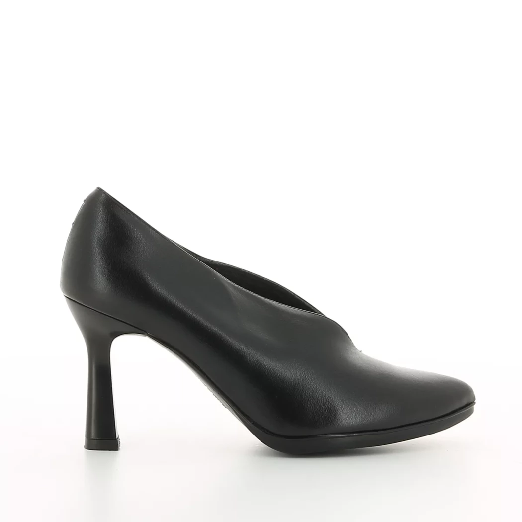 Image (2) de la chaussures Desiree - Escarpins Noir en Cuir