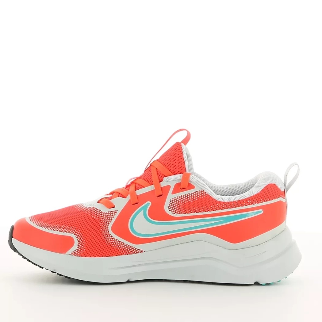 Image (4) de la chaussures Nike - Baskets Rouge en Textile