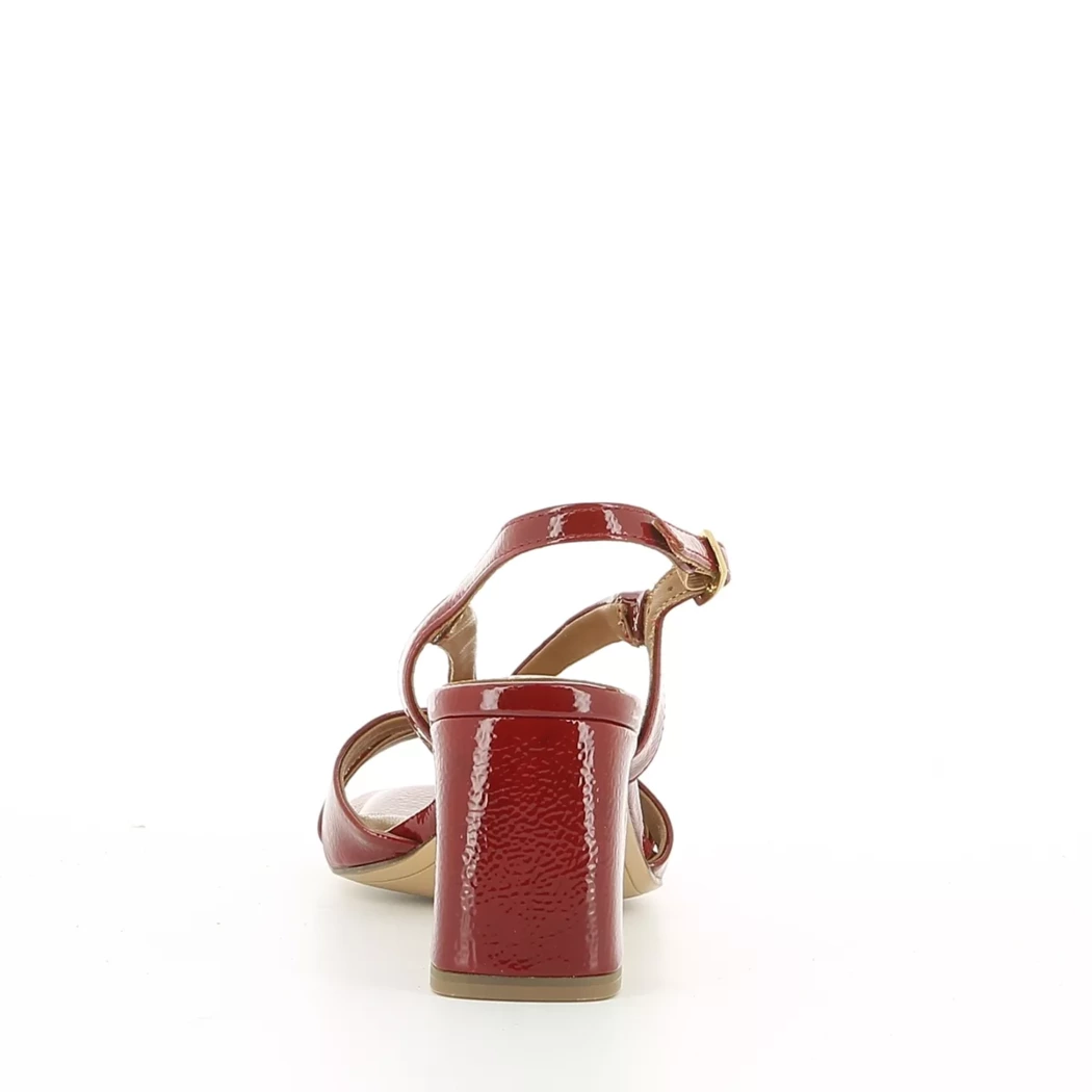 Image (3) de la chaussures Tamaris - Sandales et Nu-Pieds Rouge en Cuir vernis
