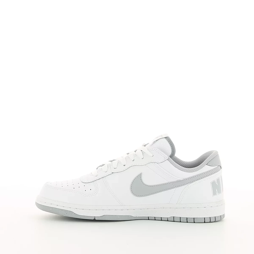 Image (4) de la chaussures Nike - Baskets Blanc en Cuir synthétique