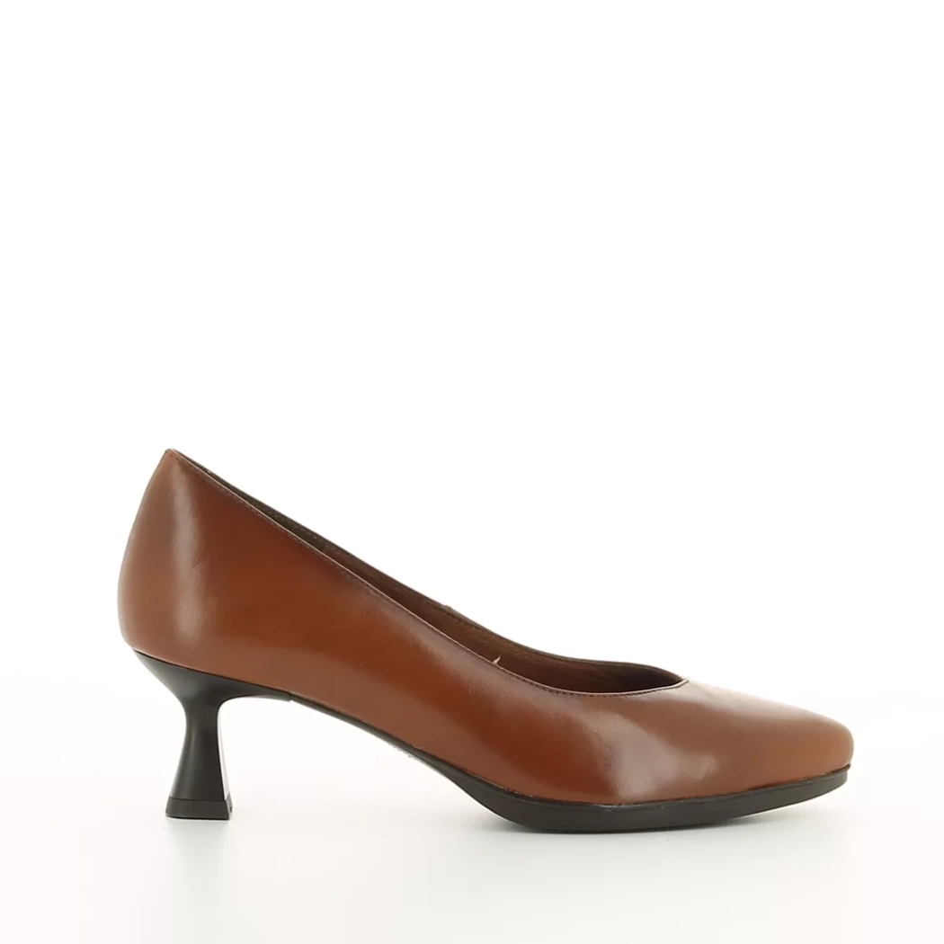 Image (2) de la chaussures Desiree - Escarpins Cuir naturel / Cognac en Cuir